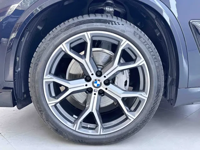 BMW X5 — Фото автомобиля 20