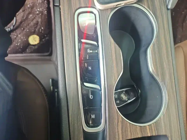 Buick Regal — Фото автомобиля 13