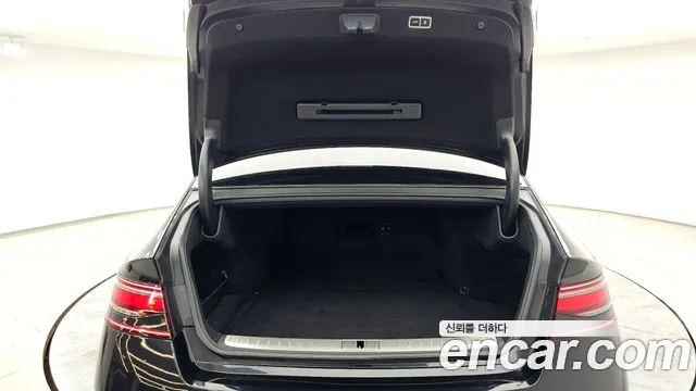 Genesis G90 RS4 — Фото автомобиля 20