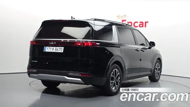 Kia Canival Carnival 4 поколение Бензин 9 мест Prestige — Фото автомобиля 2