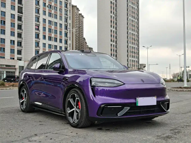 Aito M6 — Фото автомобиля 3