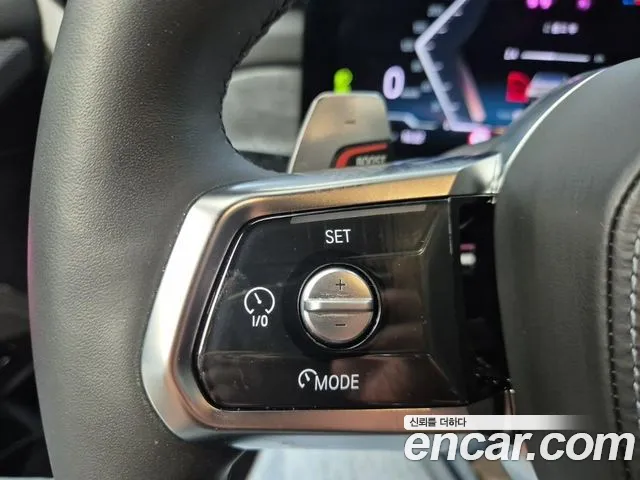 BMW 7-Series 7 серия (G70) 740i xDrive M Sport — Фото автомобиля 16