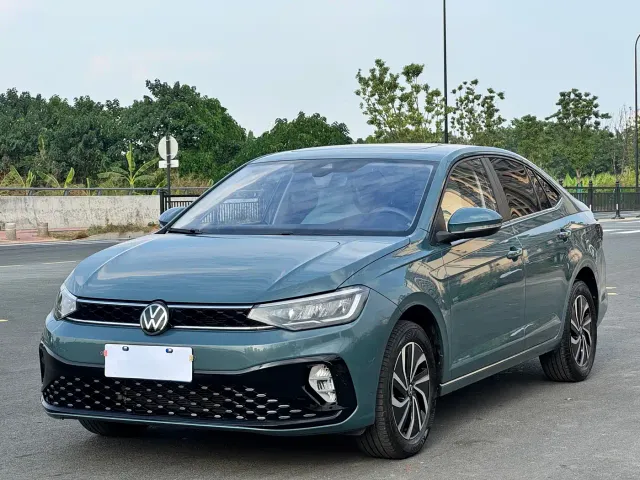 Фотография автомобиля — Volkswagen Lavida