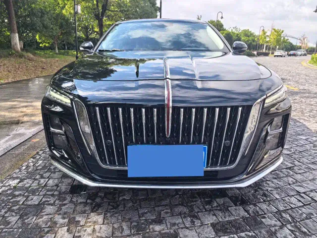 Hongqi H5 — Фото автомобиля 2