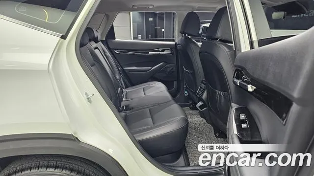Kia Seltos Новый Seltos Бензин 2.0 4WD — Фото автомобиля 4