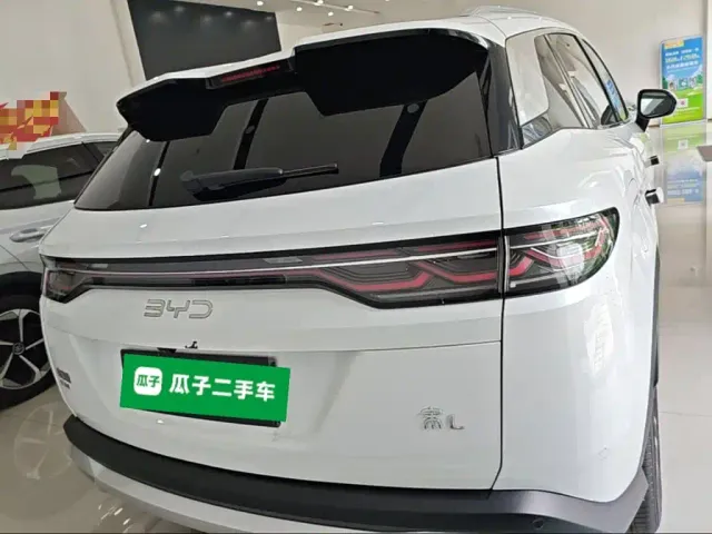 BYD Song L DM-i — Фото автомобиля 3