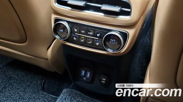 Genesis GV80 2.5T Бензин AWD — Фото автомобиля 17