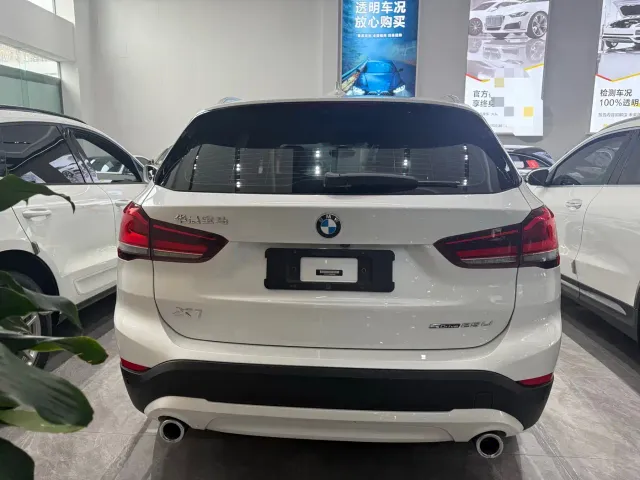 BMW X1 — Фото автомобиля 9