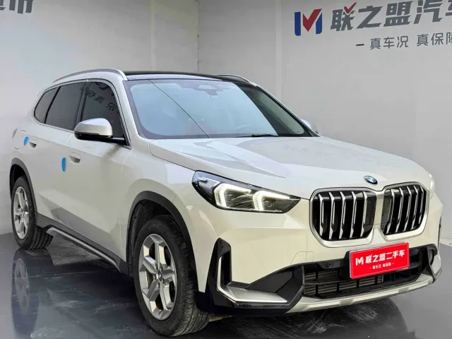 BMW X1 — Фото автомобиля 3