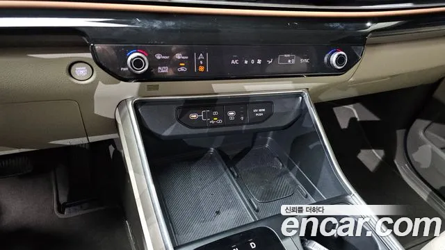 Kia Canival Новый Carnival 4 поколение Бензин 7 мест Signature — Фото автомобиля 17