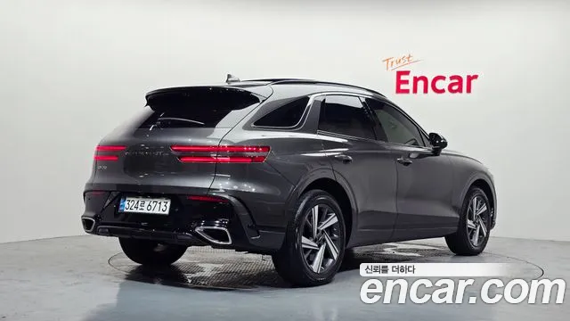 Genesis GV70 2.5T Бензин 2WD — Фото автомобиля 2