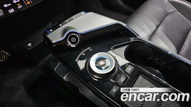 Kia EV6 — Фото автомобиля 9