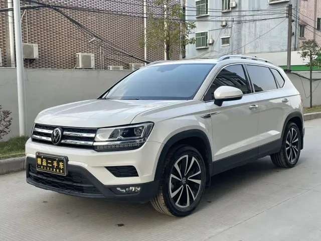 Volkswagen Tharu — Фото автомобиля 2