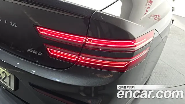 Genesis G80 Бензин 2.5 турбо AWD — Фото автомобиля 23