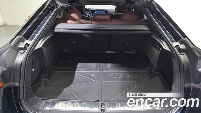 BMW X6 xDrive40i M Sport — Фото автомобиля 30