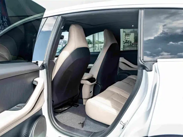 Nio ET5 Touring — Фото автомобиля 15