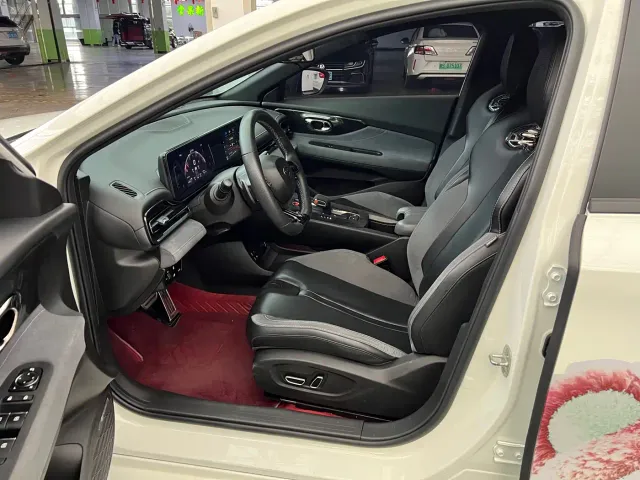 GAC Trumpchi Emkoo — Фото автомобиля 4