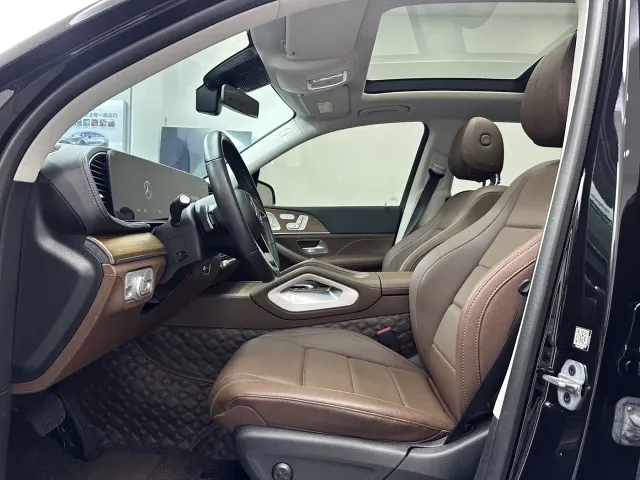 Mercedes-Benz GLE-Class — Фото автомобиля 10