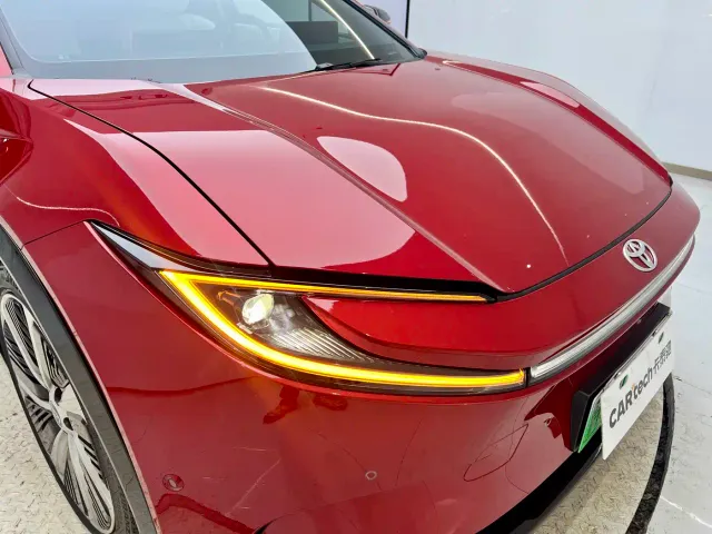 Toyota bZ5 — Фото автомобиля 10