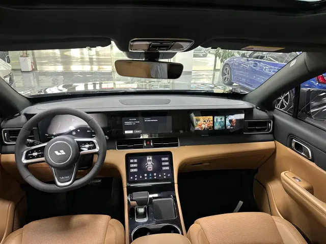 Li Auto ONE — Фото автомобиля 6