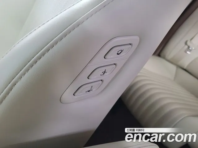Hyundai Grandeur GN7 — Фото автомобиля 13