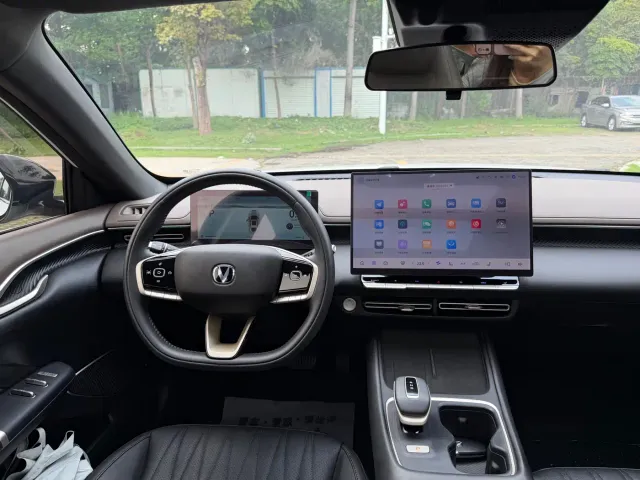 Changan Eado — Фото автомобиля 7