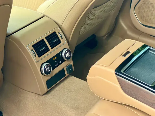 Jaguar XFL — Фото автомобиля 13