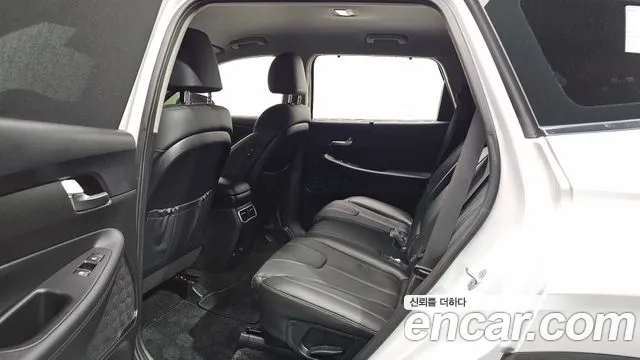 Hyundai Santa Fe Santa Fe (New) — Фото автомобиля 18