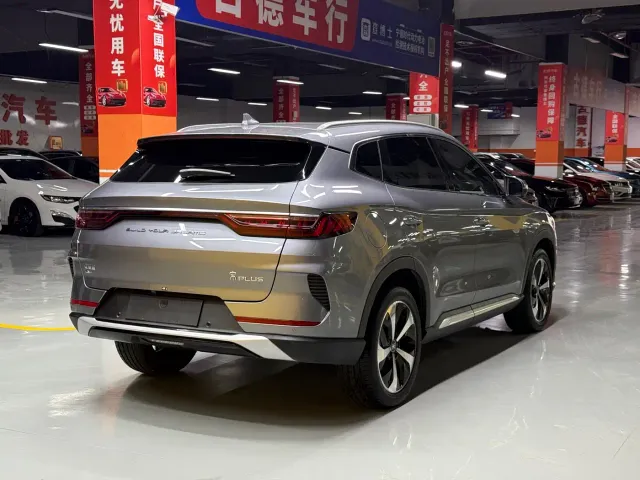 BYD Song PLUS — Фото автомобиля 5