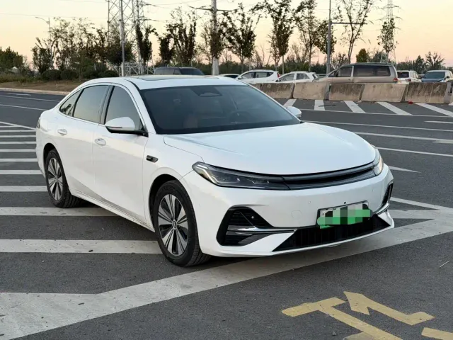 Geely Galaxy A7 — Фото автомобиля 3