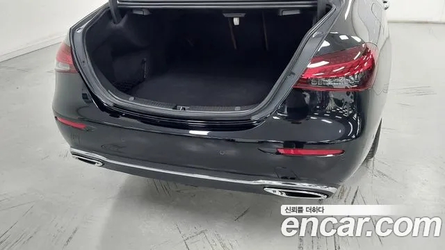Mercedes-Benz E-Class W213 — Фото автомобиля 11