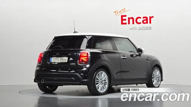 MINI Cooper — Фото автомобиля 2
