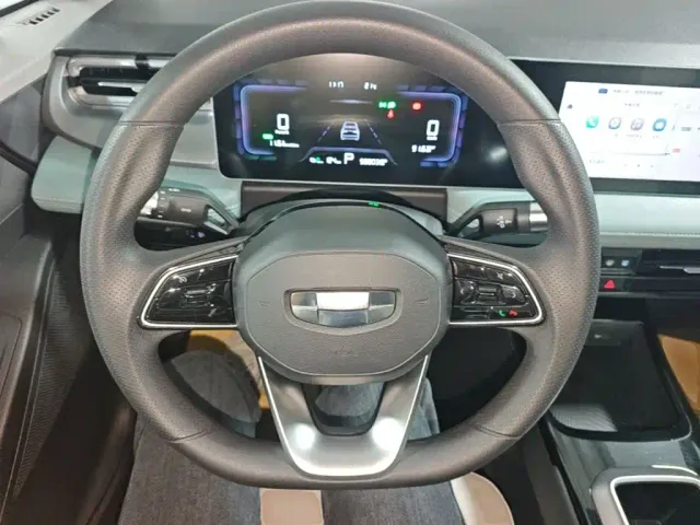 Geely Geometry E Firefly — Фото автомобиля 10