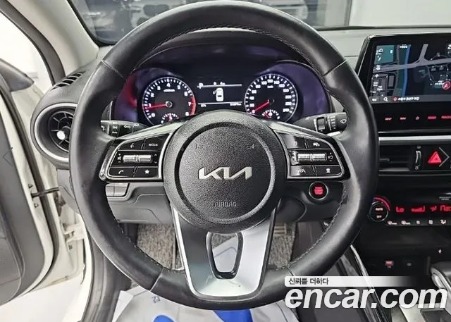 Kia K3 Generation 2 — Фото автомобиля 10
