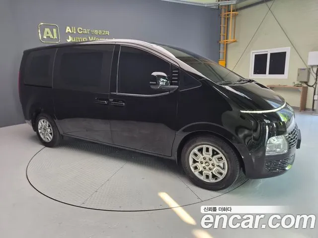 Hyundai Staria Staria L3.5 Карго 3 места — Фото автомобиля 3