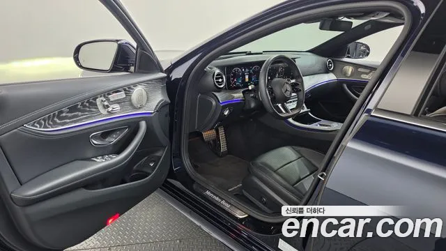 Mercedes-Benz E-Class W213 — Фото автомобиля 15