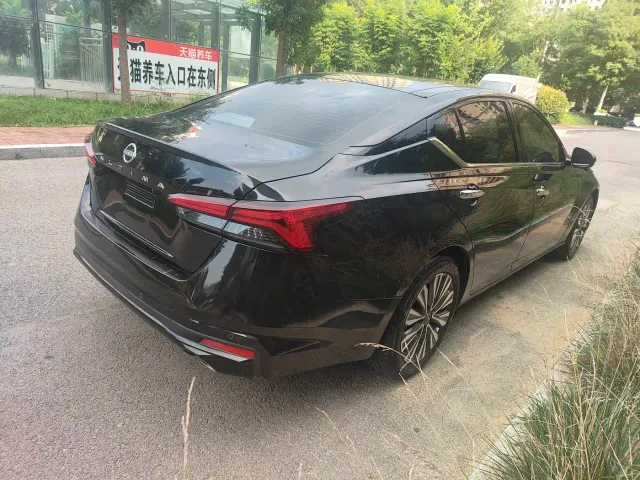 Nissan Teana — Фото автомобиля 7