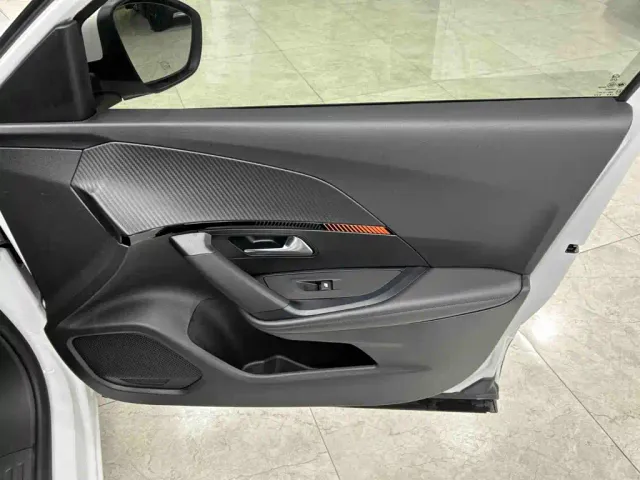 Peugeot 2008 — Фото автомобиля 18