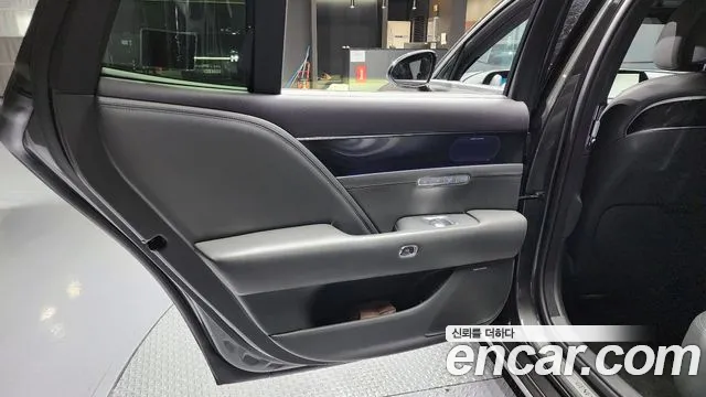 Genesis G90 Бензин 3.5 турбо AWD — Фото автомобиля 19