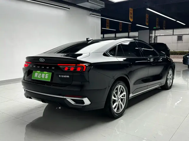 Ford Mondeo — Фото автомобиля 4