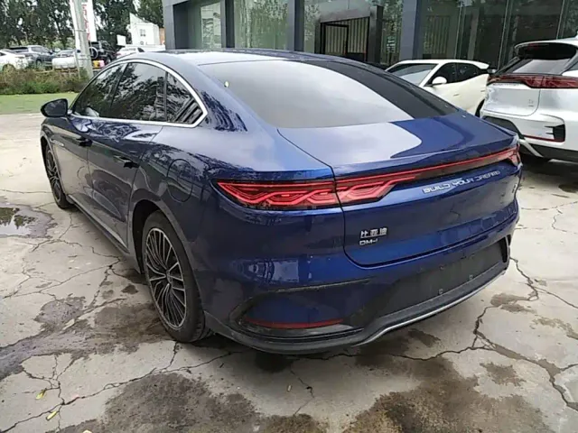 BYD Han — Фото автомобиля 4