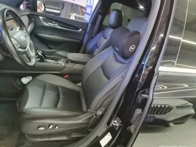 Cadillac XT5 — Фото автомобиля 14