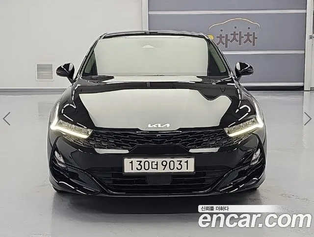 Kia K5 Generation 3 — Фото автомобиля 2