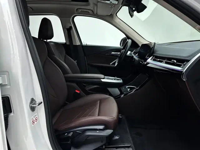BMW X1 — Фото автомобиля 12