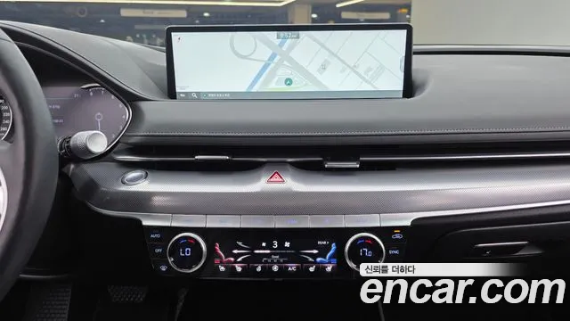 Genesis G80 RG3 — Фото автомобиля 14