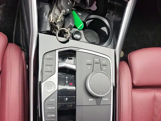 BMW 3 Series — Фото автомобиля 13