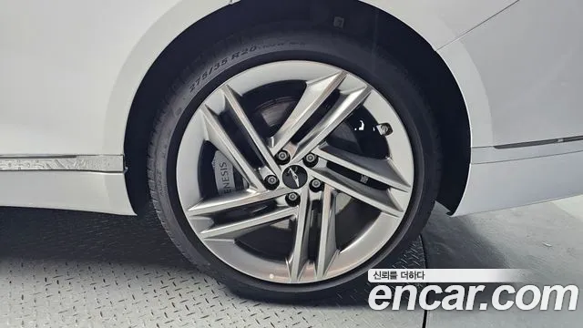 Genesis G80 Бензин 3.5 турбо AWD — Фото автомобиля 21