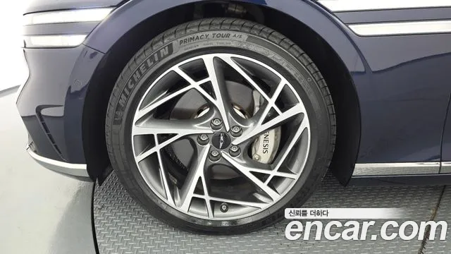 Genesis G90 RS4 — Фото автомобиля 5