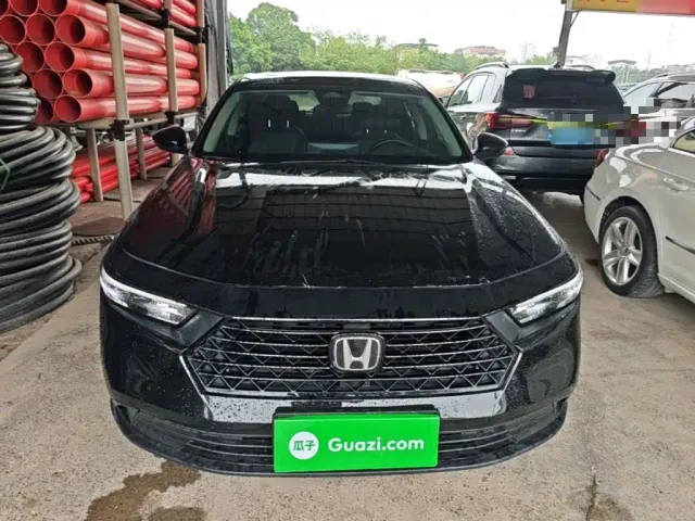 Honda Accord — Фото автомобиля 2