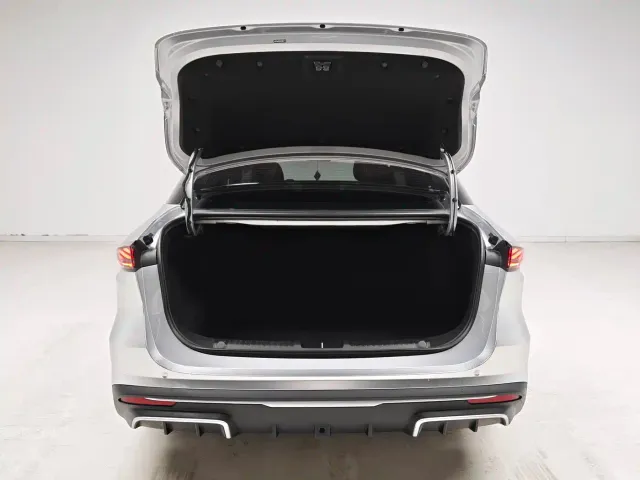 Geely Galaxy L6 — Фото автомобиля 10